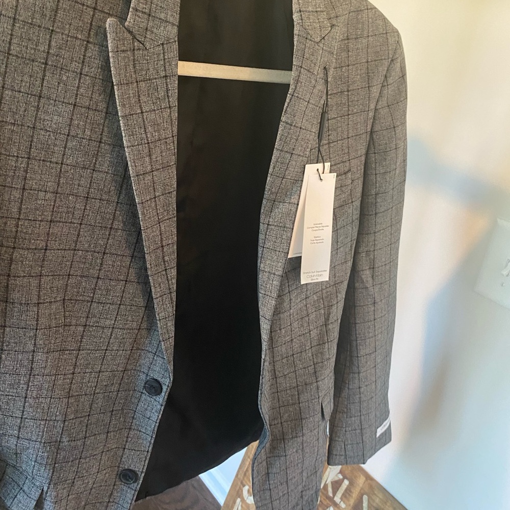 Calvin Klein child’s suit jacket.  Sz 18 NWT.